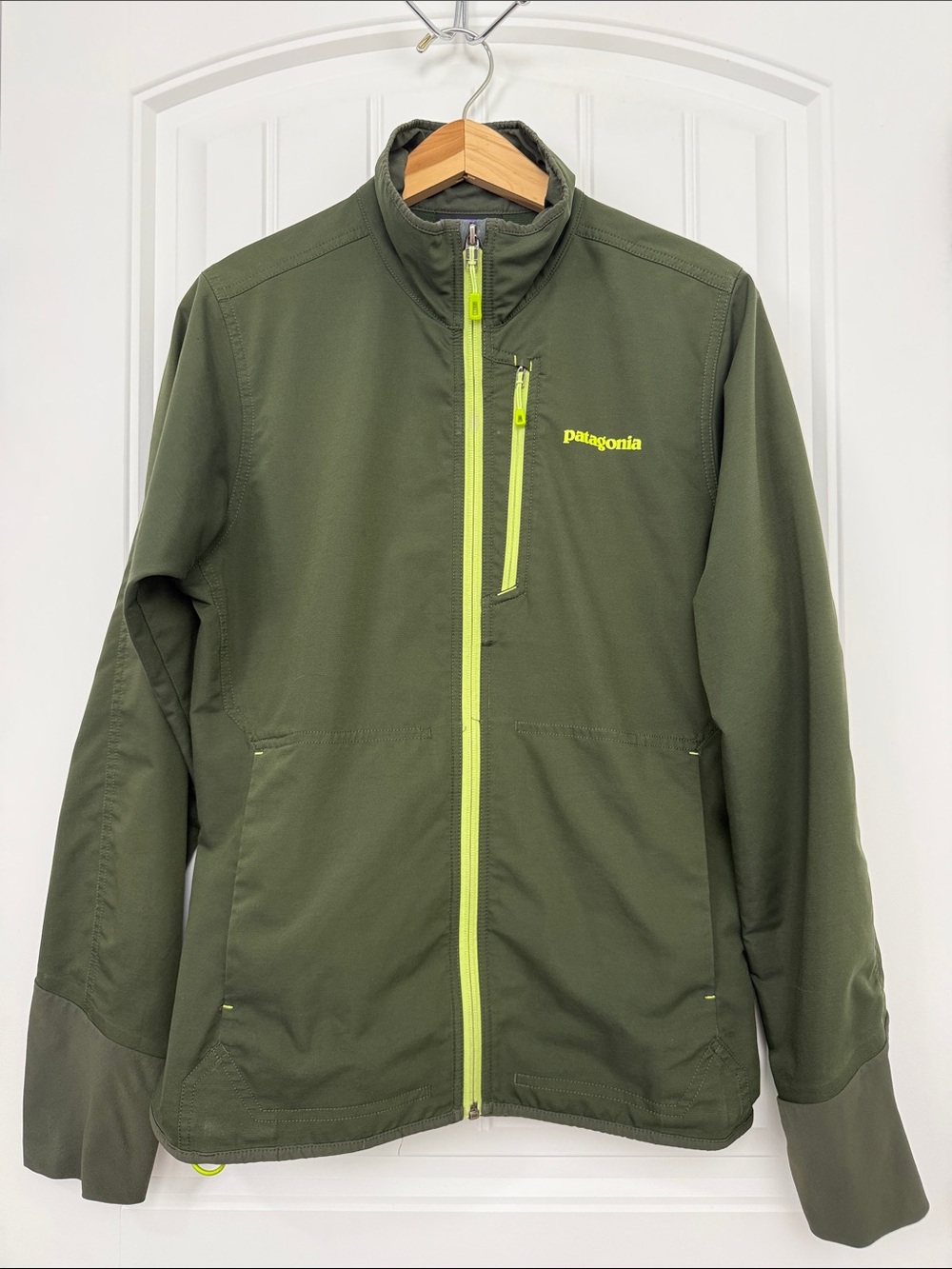 Patagonia Men's All Free Jacket Size Small
STY83020 - Spring 2016